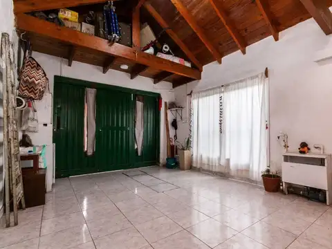Depto Tipo Casa en Venta en Remedios De Escalada, USD 72.000