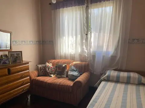 CASA 5 AMBIENTES EN VENTA EN CIUDAD EVITA