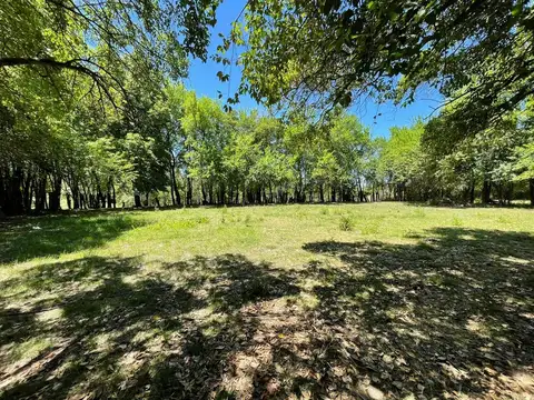 Terreno en Venta en Mercedes, USD 17.990