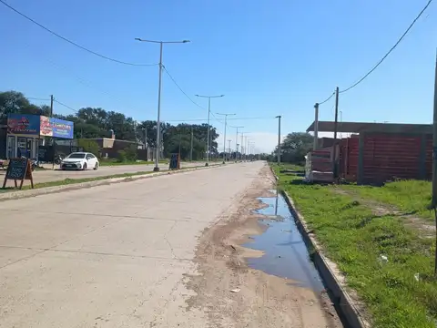 La última esquina sobre Av Marconi, Fontana