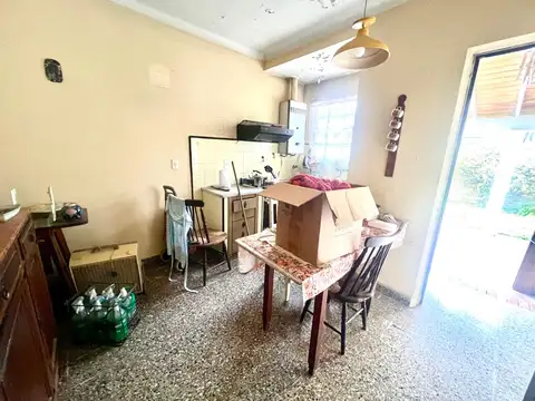 Casa 3 ambientes con 1 baño