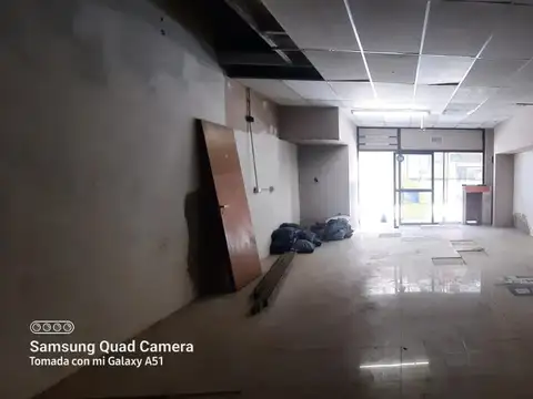 Local en Venta 60 años