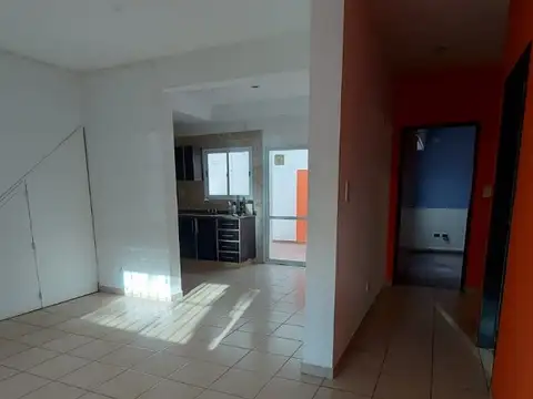 Casa en Alquiler en Villa Pueyrredon, $ 900.000