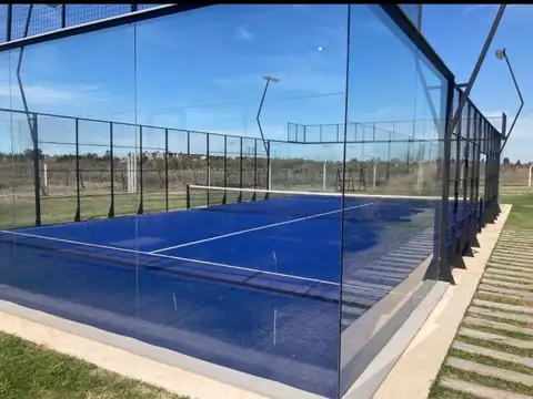 Terreno en  La Finca Country Club - Funes