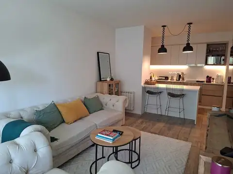 Departamento en Alquiler con 1 cocheras
