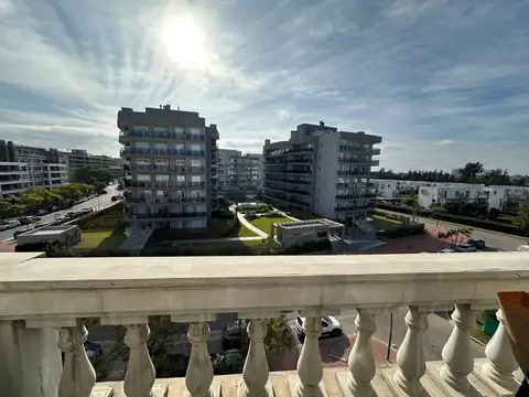 DEPARTAMENTO 3 AMB CHATEAU DEL PORTAL