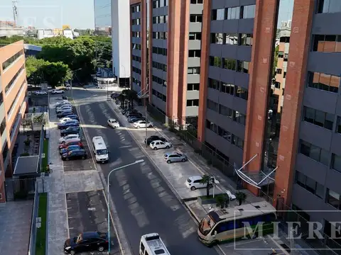 NICOLAS REPETTO 3600 esquina J. Ingenieros \861 m² \ Olivos III