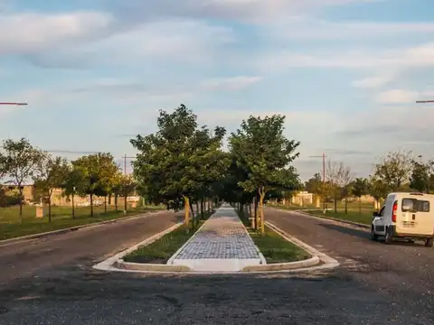 Terreno en Venta en Andino, USD 16.500