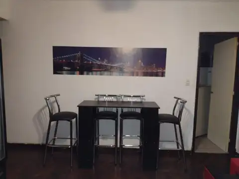 Av. Escalada 1700, Piso 1