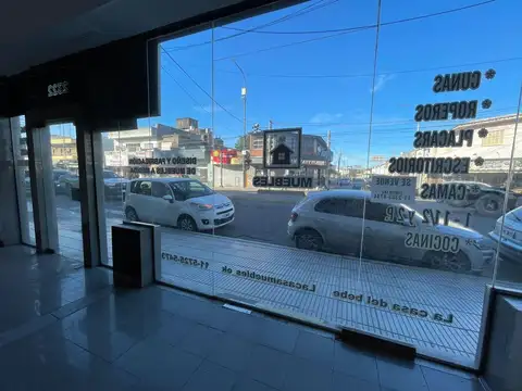 Local en Venta en Villa Santos Tesei, USD 199.000