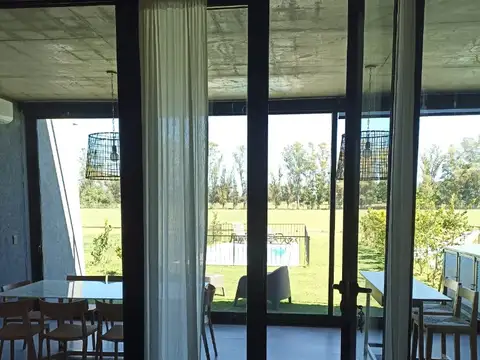 Depto Tipo Casa en Alquiler Temporal de 3 ambientes