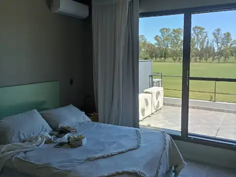 Depto Tipo Casa en Alquiler Temporal de 2 dormitorios