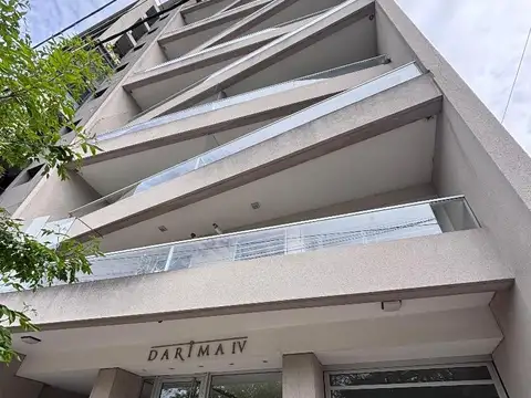 DEPARTAMENTO 3 AMBIENTES CON COCHERA