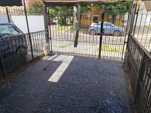 Beron de Astrada al 200