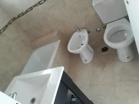 Departamento 2 ambientes con 2 baños