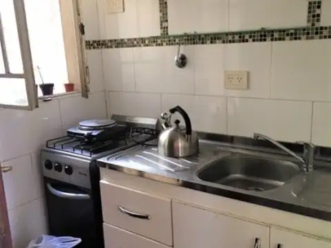 Plaza San Martin, Marcelo T.de Alvear 400, 3 amb, 70m2, u$s 1,100 + luz + gas + internet.-  (TE...