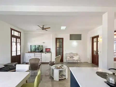 Casa dos dormitorios en Pueblo Esther - Calle V