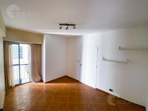 VENTA Siempre luminoso Dos Ambientes    Lavadero, Abasto