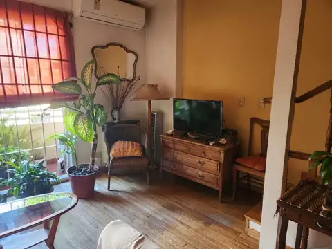 Depto Tipo Casa en Venta 18 años