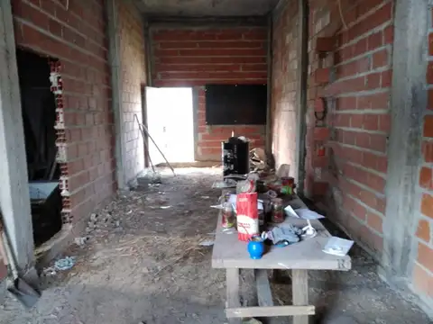 Terreno en Venta en Isidro Casanova, USD 85.000