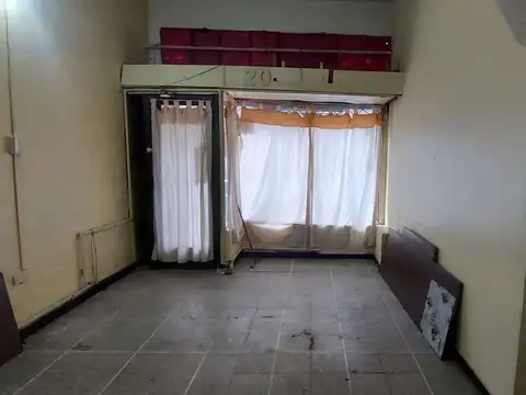 Local en Alquiler en Paternal, $ 450.000