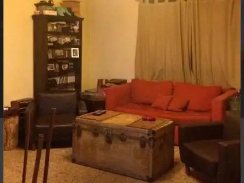 Casa 5 Ambientes- Castelar Sur