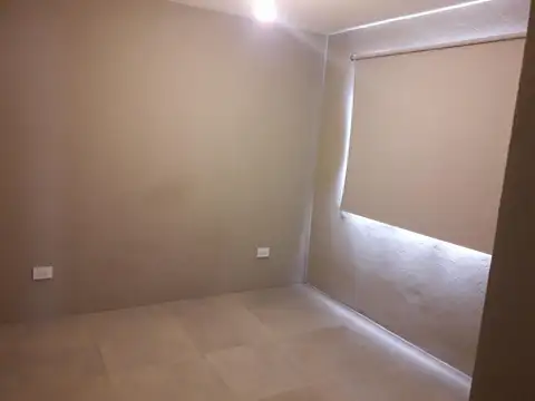 Casa 5 Ambientes- Castelar Sur