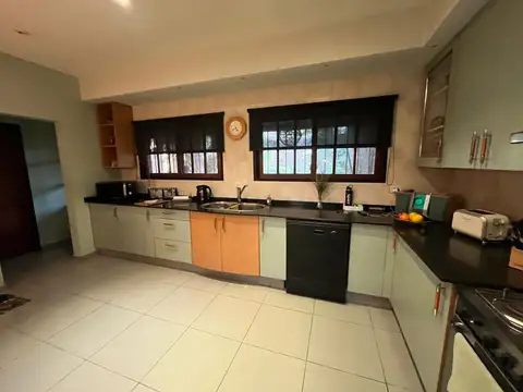 Casa en Venta en Zarate, USD 260.000