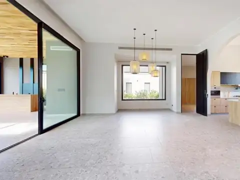 Casa en Venta al Este