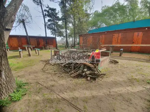 Camping sobre amplio Lote Arbolado - Una Hectárea en EXCELENTE UBICACIÖN