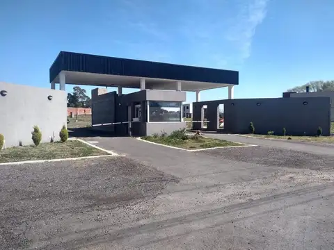 Terreno en Venta en Sourigues, USD 38.000