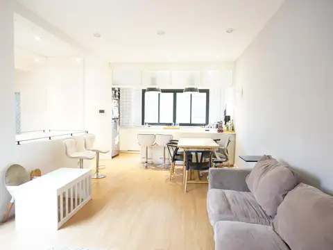 Depto Tipo Casa en Venta con 1 cocheras