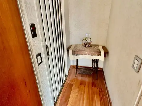 Departamento 7 ambientes con 3 baños