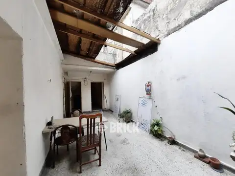 LOTE DE 7.34X18.39 METROS EN 15 DE NOVIEMBRE DE 1889 al 1300 - A CONSTRUIR 740 M2