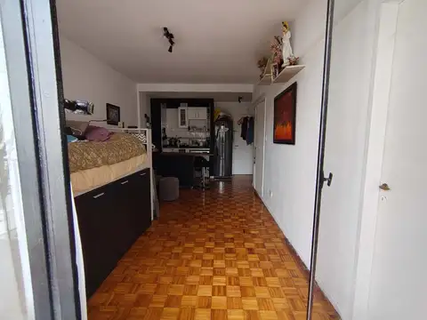 DEPARTAMENTO MONOAMBIETE EN ALQUILER  C/BALCON