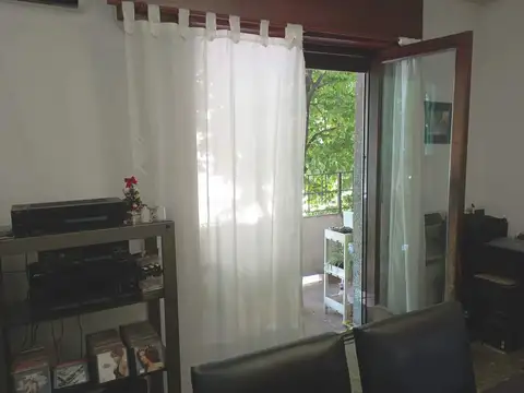 Depto Tipo Casa en Venta en Villa Ortuzar, USD 156.000