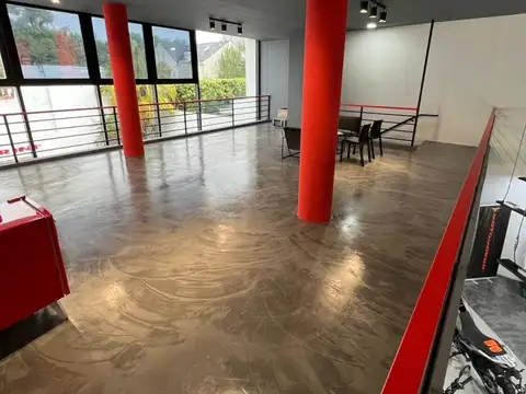 Local en alquiler sobre Av. del Libertador, Martinez, San Isidro.