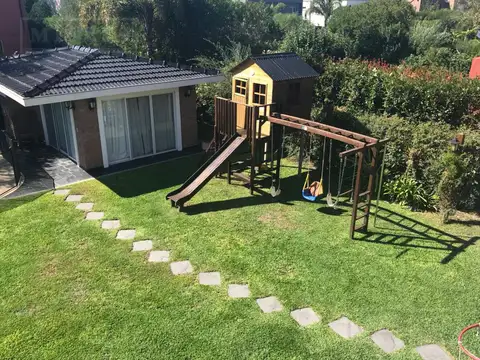 Casa en Alquiler de 3 dormitorios