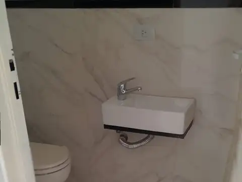 VENTA - Amplio Duplex a estrenar 3 ambientes independiente - Monte Grande - APTO CREDITO