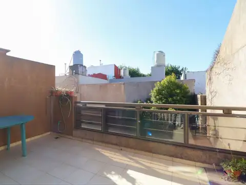 Venta PH Duplex 2 amb Bcon Tza Villa Santa Rita