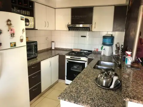 Departamento 3 ambientes con 2 baños