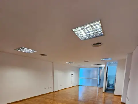 Oficina en Alquiler en Salta, $ 650.000