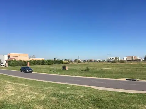 Terreno en Venta en San Sebastian, USD 75.000