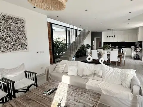 Casa en Venta de 4 dormitorios