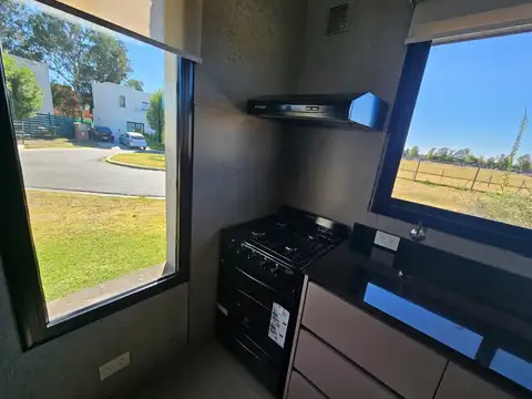 Casa en Venta al Oeste