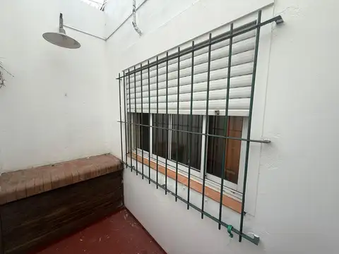 Depto Tipo Casa en Venta de 2 ambientes