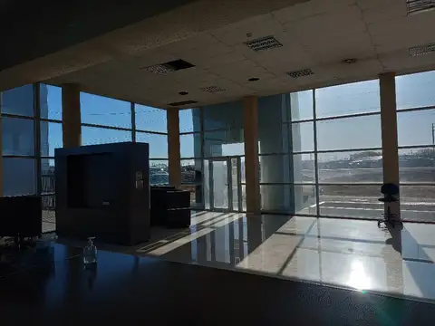 LOCALES - EN ESQUINA - PARQUE INDUSTRIAL, RÍO GRANDE