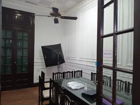 Depto Tipo Casa en Venta 100 años