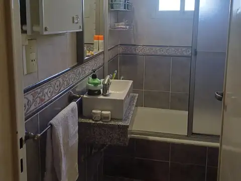 Departamento en Alquiler en Villa Celina, $ 680.000