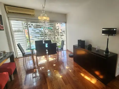 Vuelta De Obligado 3700, Piso 2